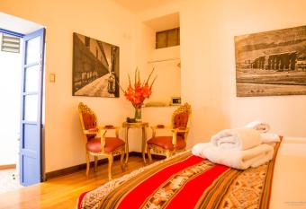 Auka Boutique San Blas allows 18 year olds to book a room