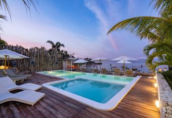 Paus Putih Hotel has Balcony rooms