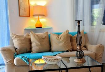 Villa Ftelia has Smoking/Balcony rooms