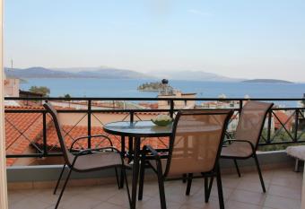 Paradise has Balcony rooms