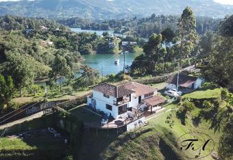 Finca Alejandria allows 18 year olds to book a room