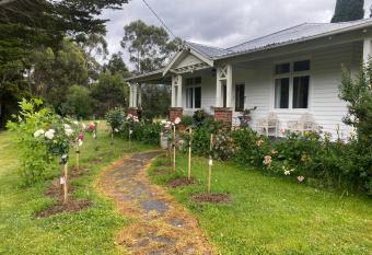 River Front Estate has Balcony rooms