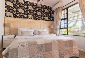 Eldorado Private Collection allows 18 year olds to book a room