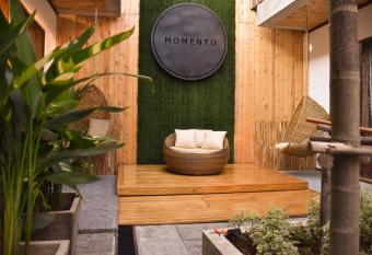 Momento Bangtao Beach has Balcony rooms