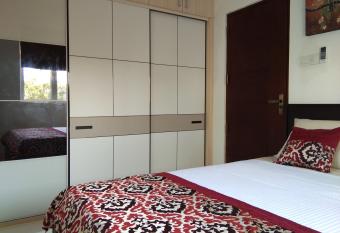 Didulana Star Home allows 18 year olds to book a room