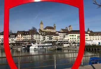 Ferienwohnung Rapperswil has Balcony rooms