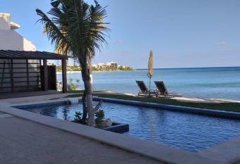 Deluxe New Beachfront Penthouse in Akumal has Balcony rooms
