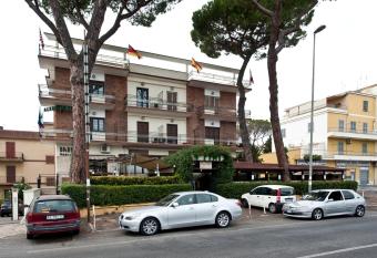 Hotel 4 Pini has Balcony rooms