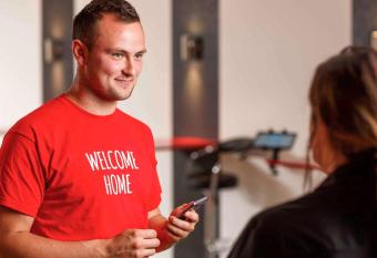 ibis Lincoln allows 18 year olds to book a room