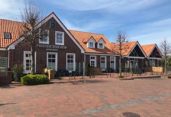 Friesischer Hof (Luftkurort) allows 18 year olds to book a room