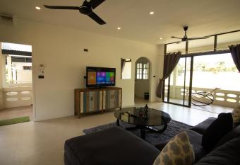 Aussieland Bungalows has Balcony rooms