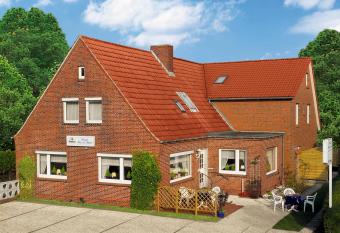 Hotel Pension garni Haus am Strand allows 18 year olds to book a room