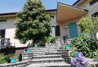 B&B Boutique Villa Terry has Balcony rooms