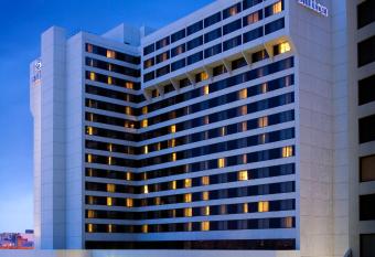 Hilton Salt Lake City Center allows 18 year olds to book a room