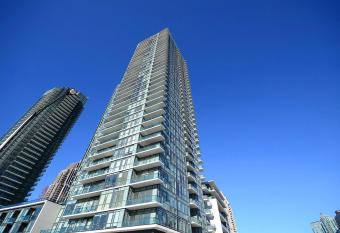 Pathway Suites has Balcony rooms