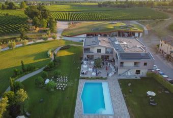 COBUE  has Balcony rooms