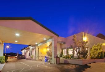 Best Western Prescottonian has Balcony rooms