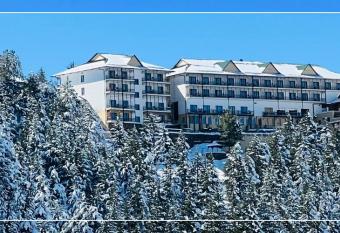 Taj Theog Resort & Spa Shimla allows 18 year olds to book a room