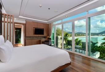 Novotel Phuket Kamala Beach has Balcony rooms
