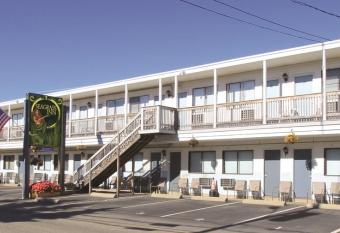 Seagrass Inn has Balcony rooms
