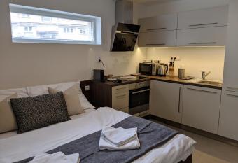 AP10 - Apartments 4U B  ezinova  has Balcony rooms