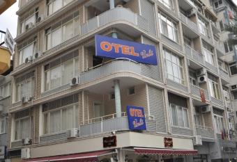 Hotel   nl   has Balcony rooms