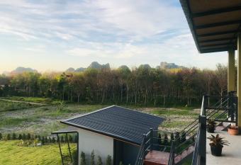 Marigold Aonang Resort has Balcony rooms