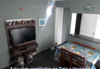 Apartamento Enseada - Guaruja allows 18 year olds to book a room