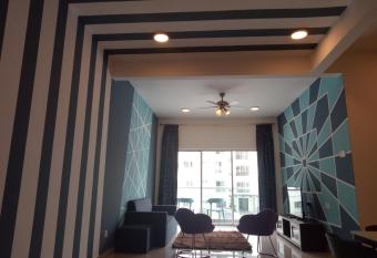 ICOLOR HOME & STAY CH5 has Balcony rooms