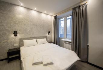 Modern Apartments on Baseina near Arena City allows 18 year olds to book a room