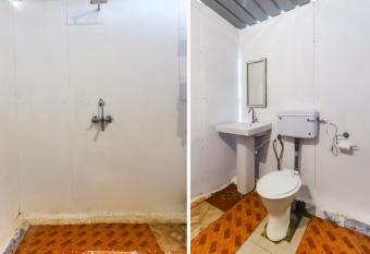 OYO 63878 Palolem Beach Cottages allows 18 year olds to book a room