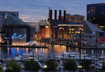 Four Seasons Hotel Baltimore has Balcony rooms