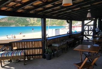 Casa de H  spedes  has Balcony rooms