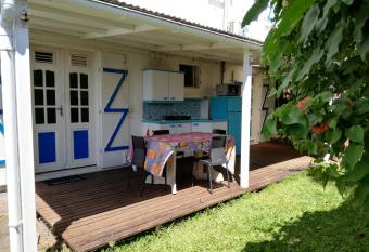 Gite   tape Soufri  re allows 18 year olds to book a room