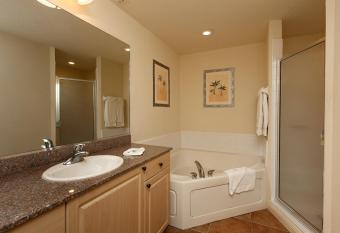 Bridgewalk, a Landmark Resort has Balcony rooms