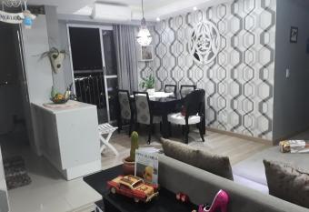 Apartamento nas alturas has Balcony rooms