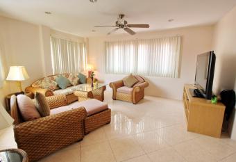 BUTTERFLY GARDEN BOUTIQUE RESIDENCES A luxury oasis & Lifestyle Destination by NEANG The amenities you want at an affordable price EX Large 1-3 bedroom Free WIFI Rain shower Spa Bath Staff 24-7 allows 18 year olds to book a room