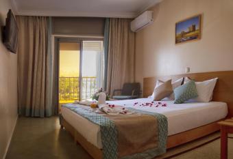 Hotel Al Mamoun has Balcony rooms