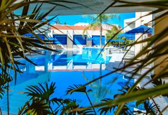 Anais Collection Hotels & Suites allows 18 year olds to book a room