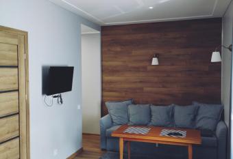 Old Slabada Apartments has Balcony rooms