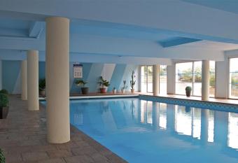 Hotel Europa allows 18 year olds to book a room