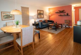 Redwood Place in Heart of Silicon Valley has Balcony rooms