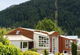Haka Lodge Queenstown allows 18 year olds to book a room