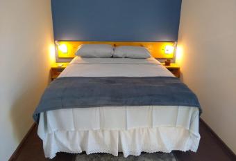 Pousada Container Eco Manguinhos allows 18 year olds to book a room