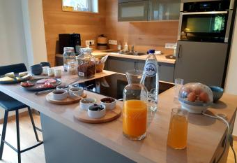 B&B Caprice d Epices allows 18 year olds to book a room