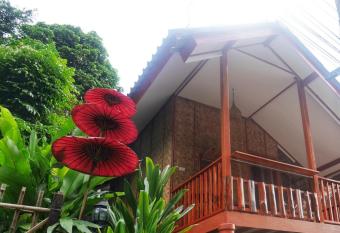 Huan Kaw Fang has Balcony rooms