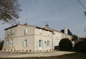 G  te du Ch  teau has Balcony rooms