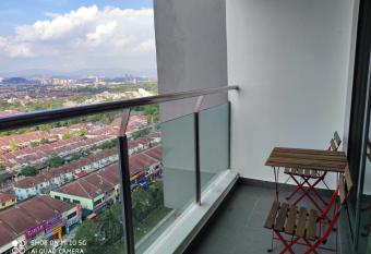 EVO Soho Suites, Bangi allows 18 year olds to book a room
