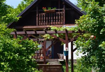 Na Oki   - a private forest oasis has Balcony rooms