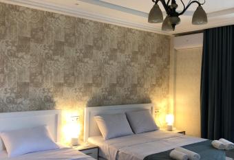 White-House has Balcony rooms